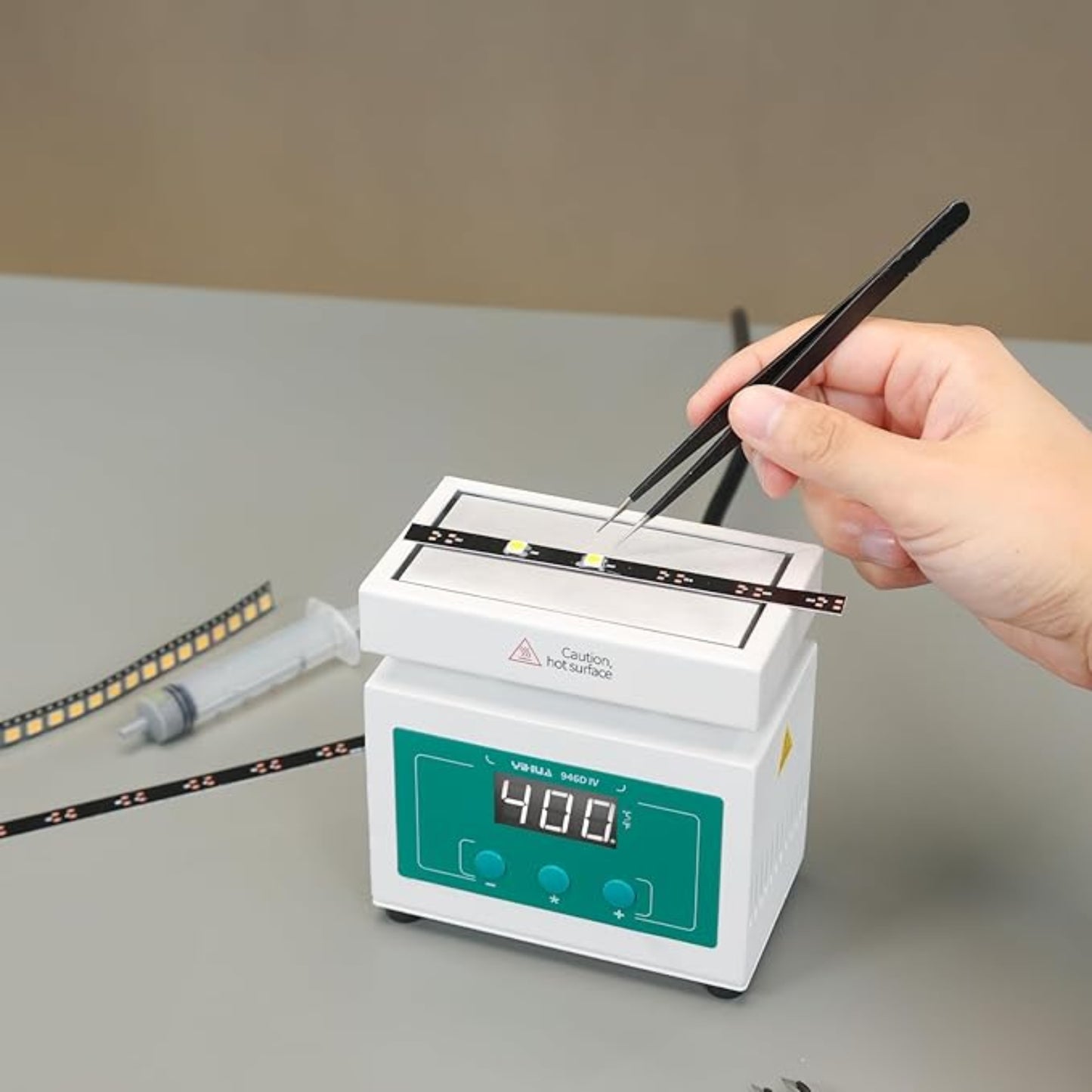 YIHUA 946D-IV